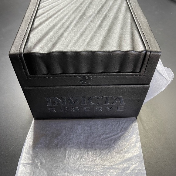 INVICTA Leviathan Swiss Quartz Chrono watch with Blue Dial 6658 - Picture 5 of 6